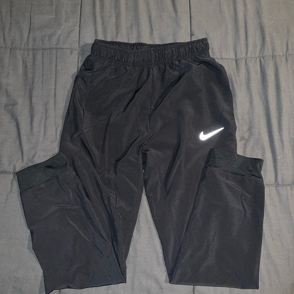 Nike kids black track pants with pockets